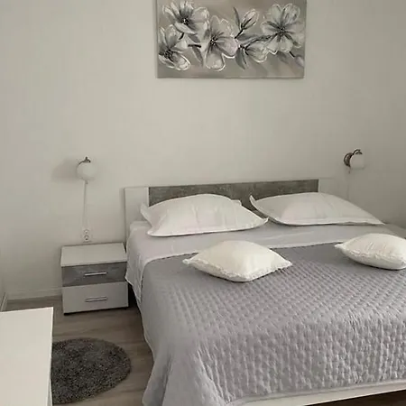 With Parking Space Kali, Ugljan - 24022 Appartement Kali