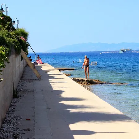 Appartement With Parking Space Kali, Ugljan - 24022 Kali