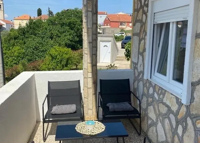 With Parking Space Kali, Ugljan - 24022 *