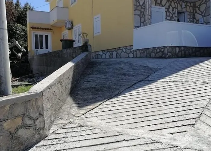 Apartman With Parking Space Kali, Ugljan - 24022