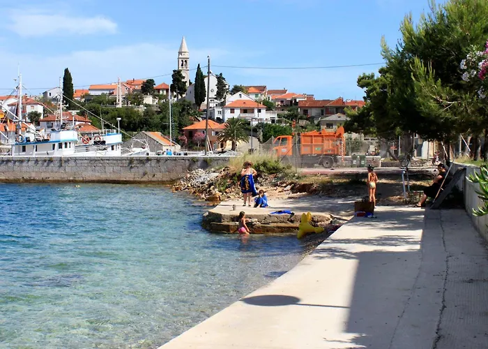 Apartman With Parking Space Kali, Ugljan - 24022 *